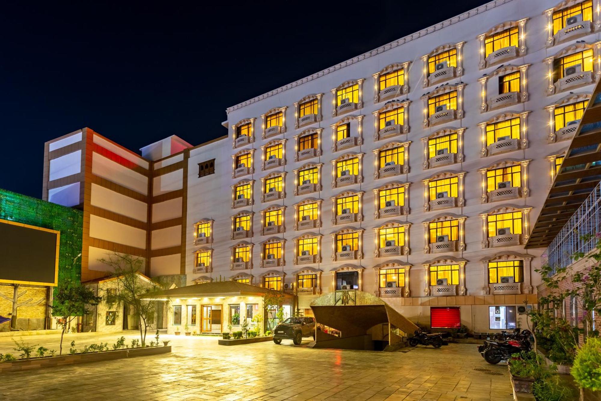 Diamond Palace Lords Plaza Nepalgunj Exterior photo
